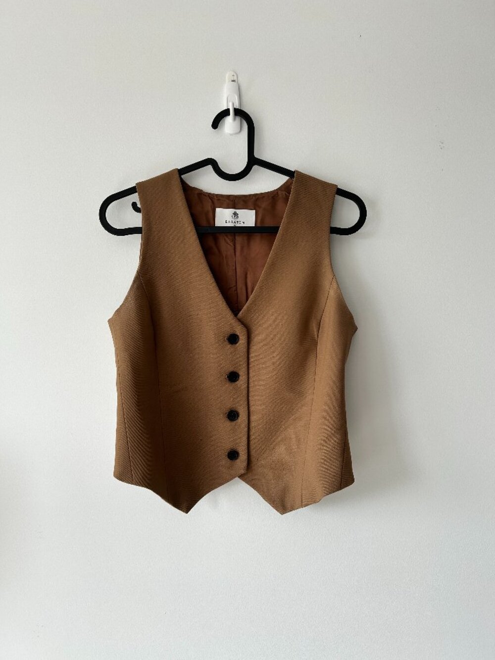BABATON VEST